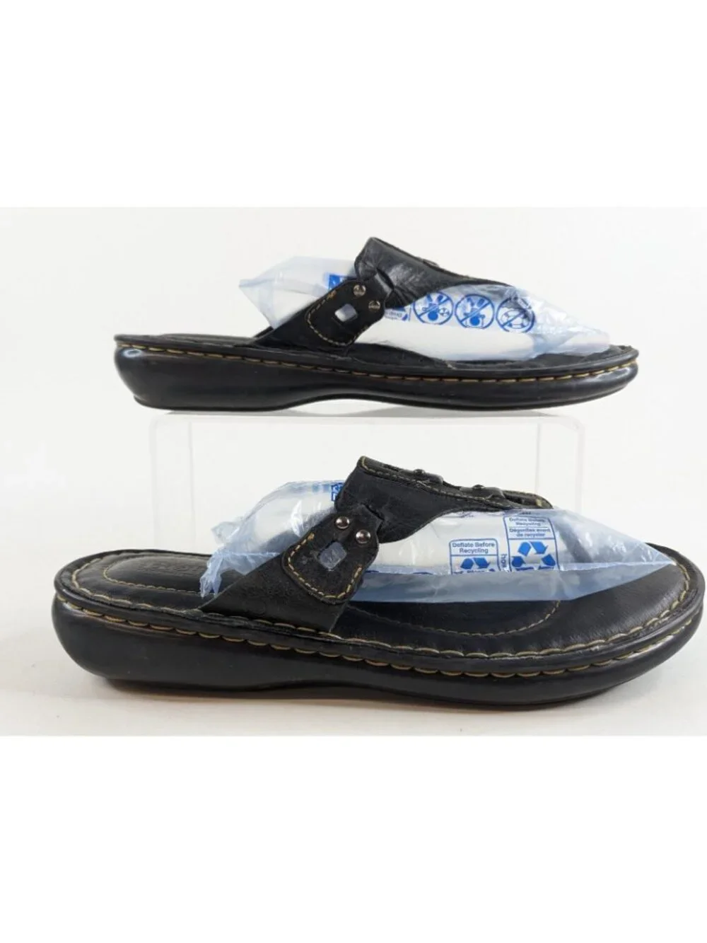 Born Sandal Women’s Size 10 Black Leather Flip Flops Thong Comfort Beachy - Picture 3 of 10